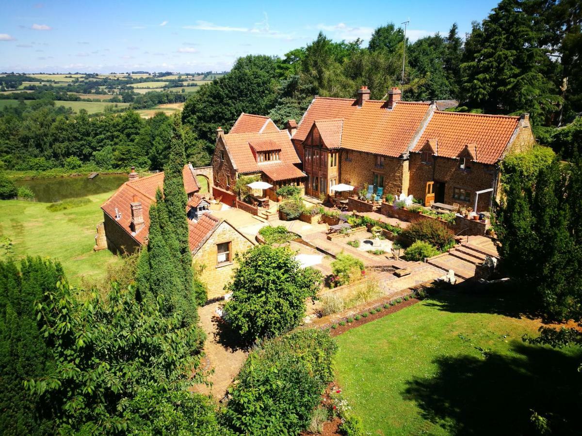 Heath Farm Holiday Cottages Swerford Exterior foto